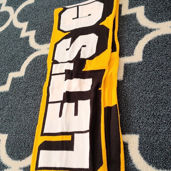 Wilkes-Barre Scranton Penguins Reversible Winter Scarf - AHL Hockey - NW… - Picture 8 of 10